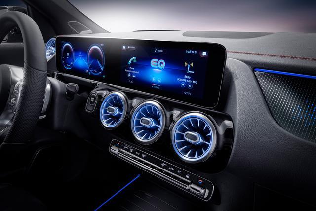 中德两国生产 梅赛德斯-奔驰EQA纯电SUV全球首发